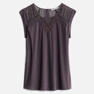 NEW w/out tags - DANIEL RAINN Katerina Crochet Lace Detail Knit Top - LARGE